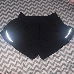 black size 4 hotty hot shorts
